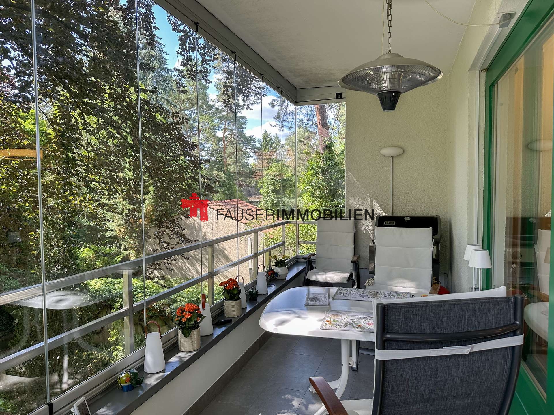 Balkon mit Süd-West-Ausrichtung