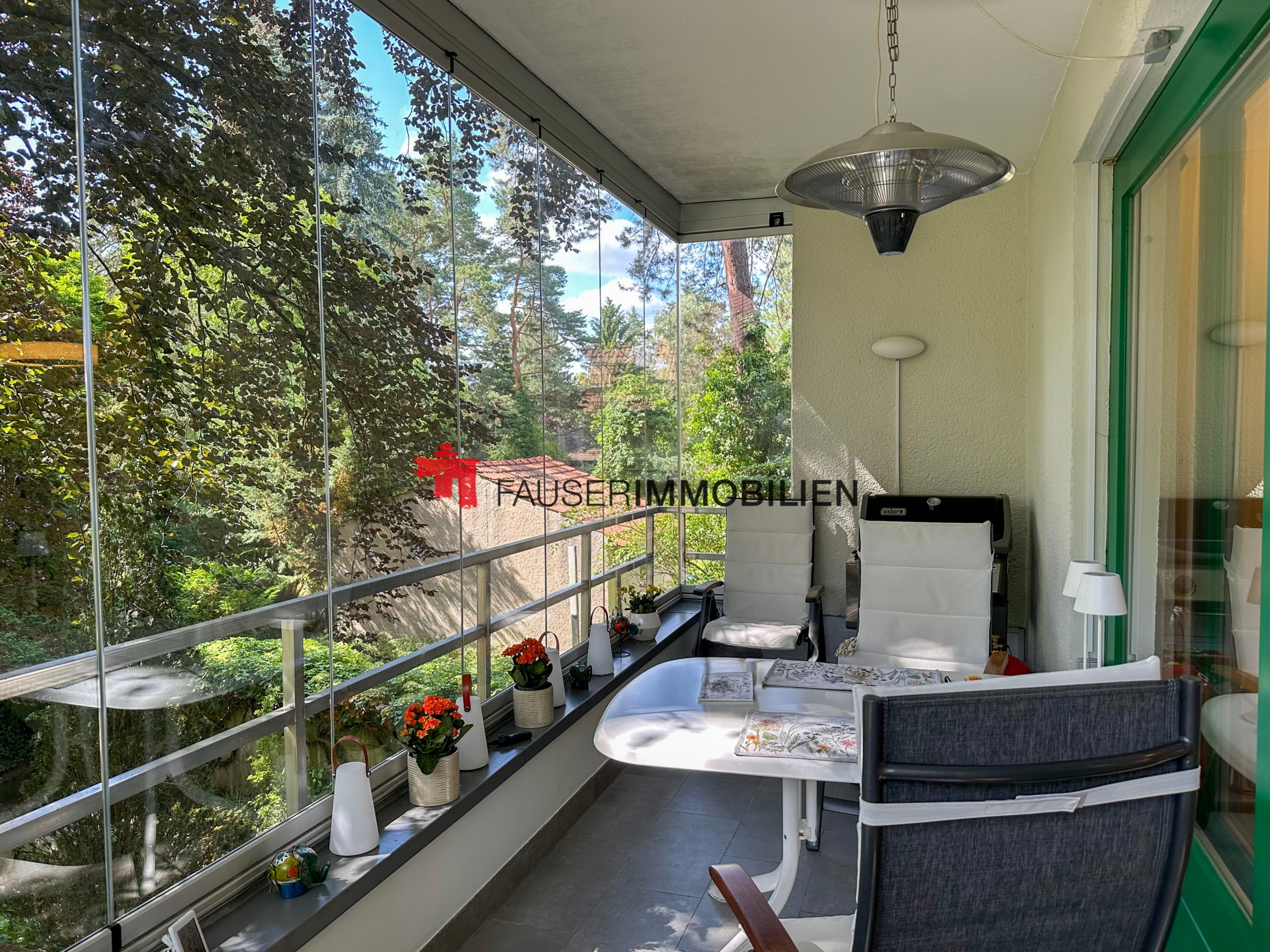 Balkon mit Süd-West-Ausrichtung