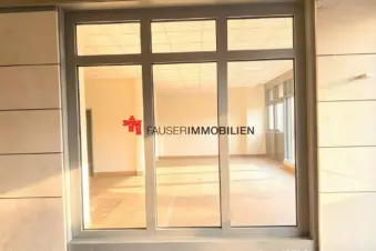 84 m² IN BERLIN MITTE- PROVISIONSFREI- SPITTELMARKT- RAUM FÜR BEAUTY, CAFÉ & RETAIL, 10179 Berlin, Verkaufsfläche
