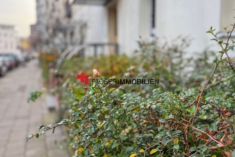 RAUM FÜR LIEBE, LEBEN & HOMEOFFICE – IHR NEUES 3-ZIMMER-ZUHAUSE MIT SÜD-WEST-BALKON, 10249 Berlin-Friedrichshain, Wohnung